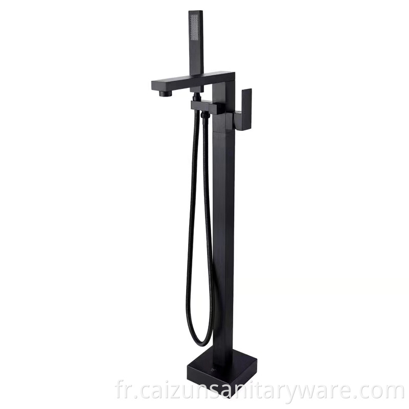 Black Freestanding Bathtub Faucet